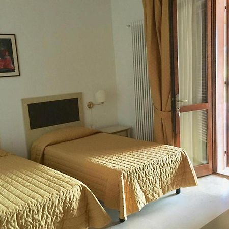 La Cipriana Villa Кастането Кардучи Екстериор снимка