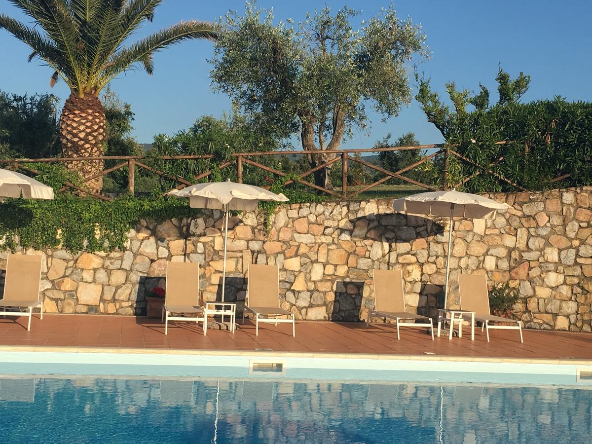 La Cipriana Villa Кастането Кардучи Екстериор снимка